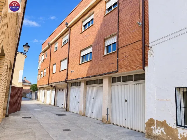 Inversión en rentabilidad | vivienda con inquilino | Marcilla — 2