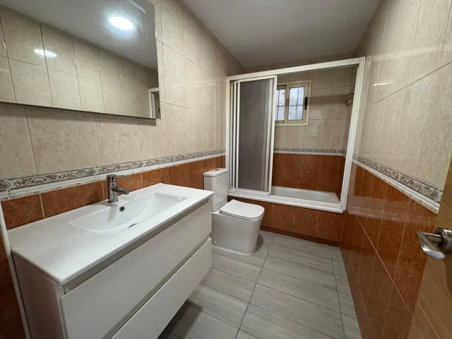 ¡Apartamento reformado a 500 metros de la playa! — 22