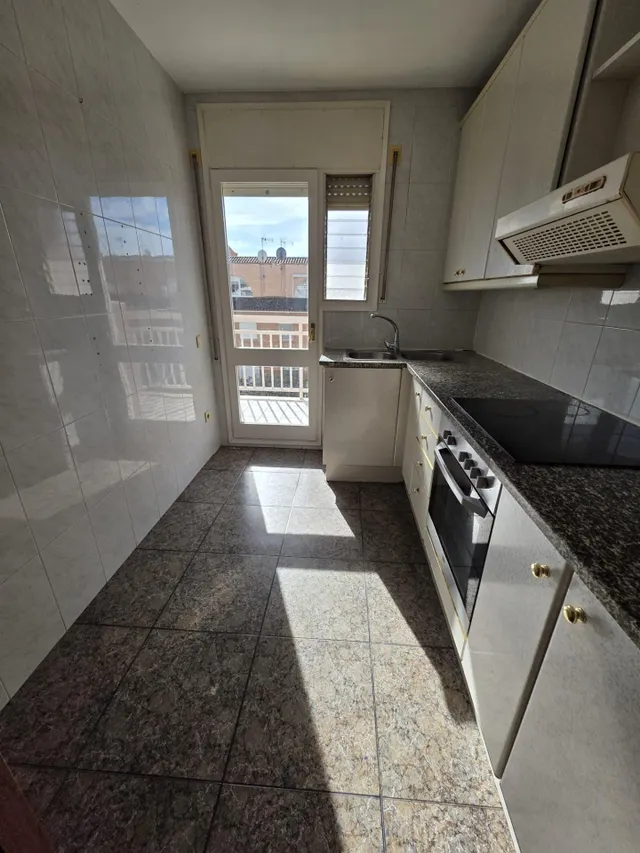 Venta piso en Igualada zona poble sec con jardín comunitario!! — 6