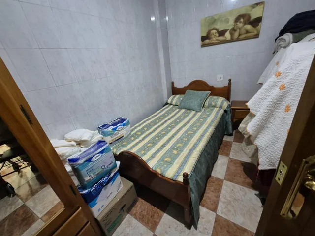 Casa familiar de 5 habitaciones en Elda con terraza y garaje — 21