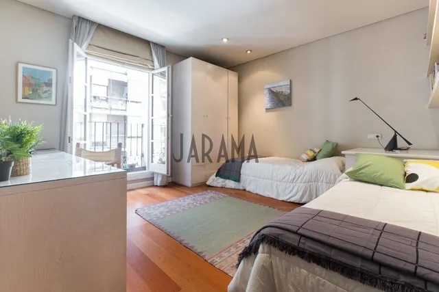 ESPECTACULAR ÁTICO DE 350 M2 EN EL CENTRO — 13