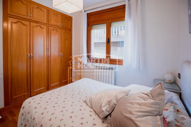 PISO EN VENTA  3 habitaciones, TERRAZA, PARKING Y TRASTERO — 25