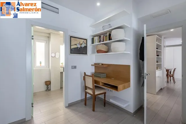 PISO COMPLETAMENTE REFORMADO EN CALLE RECOGIDAS — 23