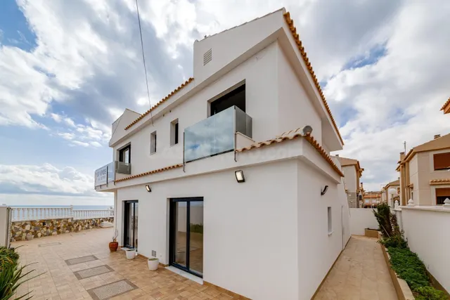 Villa de lujo 4Hab 5Baños primera linea de mar — 2