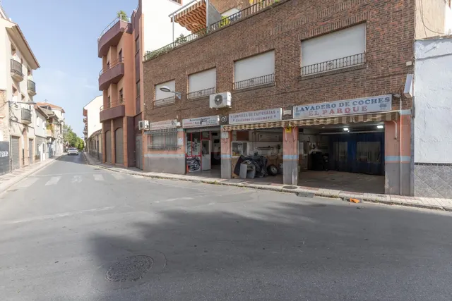 Local comercial 123m² en venta - Zona metropolitana