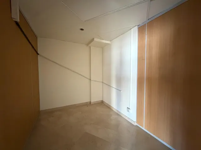 Alquiler de oficina en General riera — 8