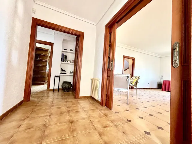 Villa 4 habitaciones 632m² en venta - Centro — 30