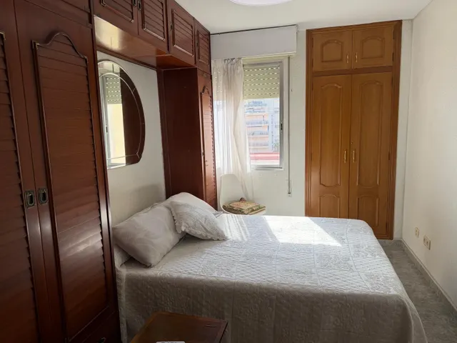 Apartamento en primera línea de playa en gandía con vistas al mar — 14