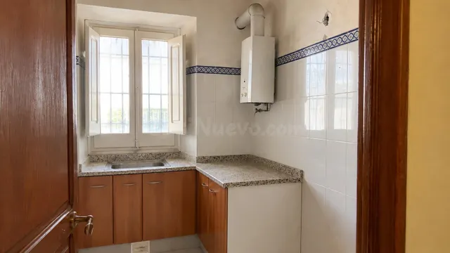 Casa histórica con grandes espacios en Llançà — 18