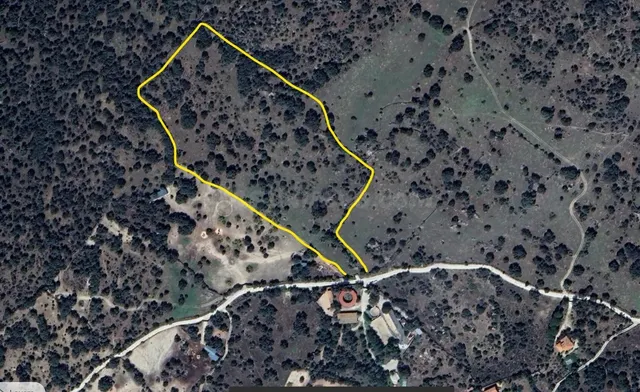 Oportunidad única: Finca rústica de 35.000 m2 en Fresnedilla - foto 2