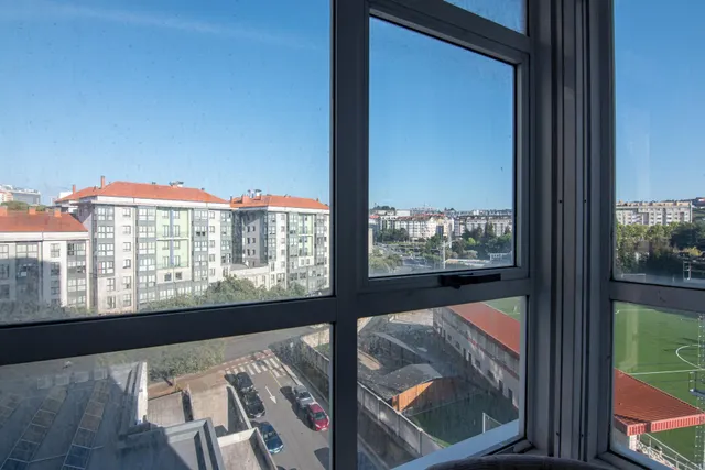 Piso con garaje y trastero en torre en Elviña — 21