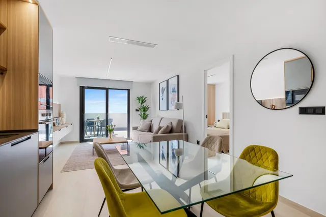 Apartamentos de nueva construcción con licencia turística y vistas a la laguna en El Raso, Guardamar del Segura — 26