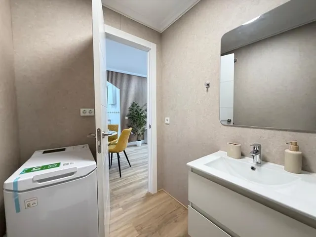 Apartamento 1 habitación 44m² en venta - Habaneras — 28