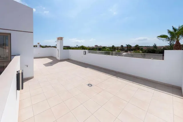 Villa 3 habitaciones 194m² en venta - Playa del Espejo — 34