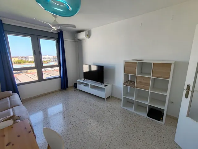 Piso amueblado con Piscina — 8