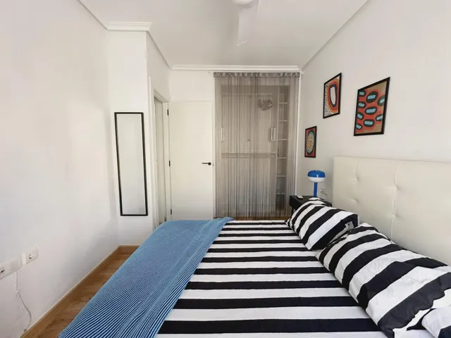 Adosado reformado en Orihuela Costa, cerca del mar — 8