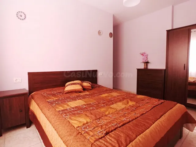 Guarchacho. Piso 3 habitaciones, plaza garaje y trastero - foto 3