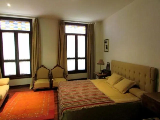 CASA DE LUJO EN PLENO CENTRO DE CÓRDOBA CAPITAL — 24