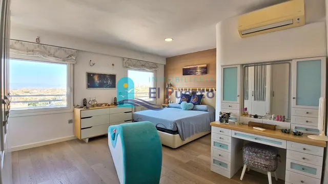APARTAMENTO REFORMADO A 50 METROS DEL MAR EN EL PASEO DEL PUERTO – REF. 1850 — 21