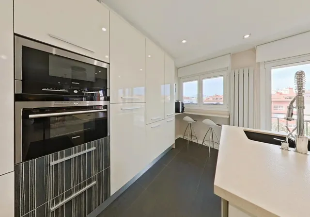 Espectacular ático reformado con terraza privada de 100 m2 en gràcia, Sabadell — 6