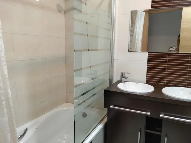 Se alquila habitaciones — 29