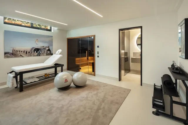 Chalet 5 habitaciones 667m² en venta - Marbella — 24