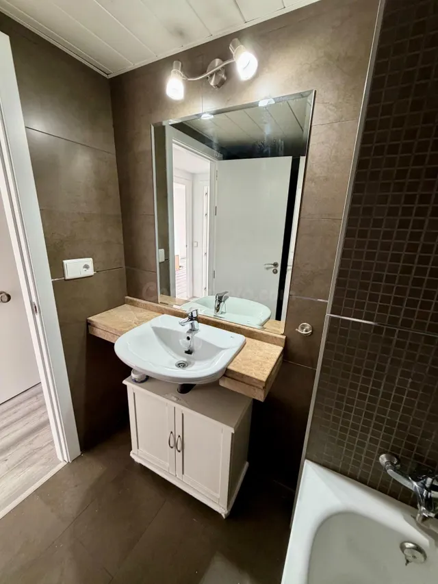 Exclusivo apartamento con piscina, gimnasio, sauna, garaje y trastero en Vega de Acá — 14
