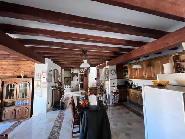 Villa 4 habitaciones 376m² en venta - Raiguero de Bonanza — 28