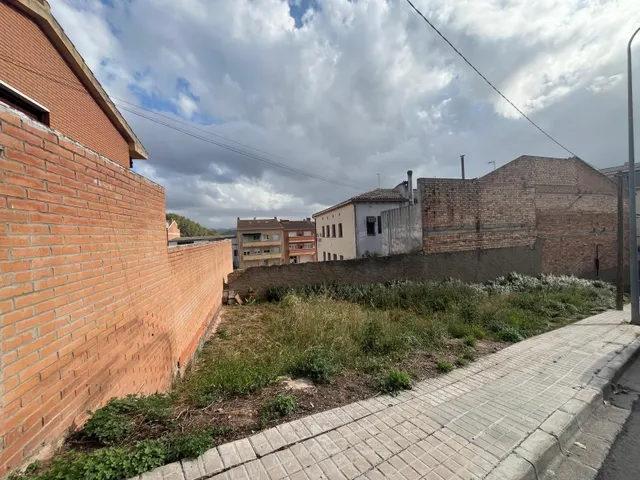 Parcela en centro de Jorba, inmejorable ubicación por 60.000 Eur — 2
