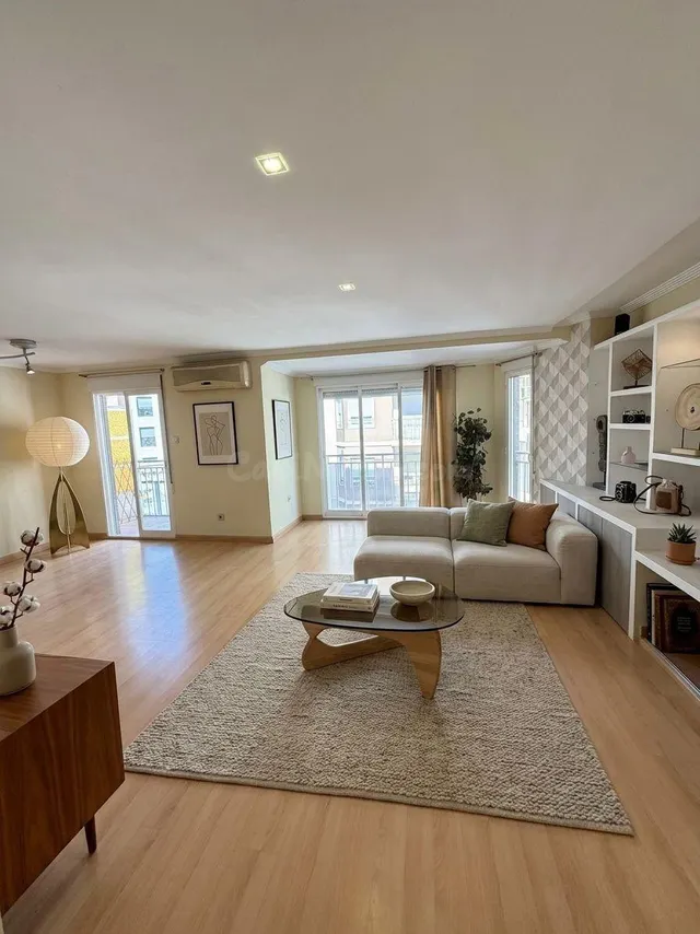 Exclusiva vivienda de 160 m2 con suelo radiante, ascensor y 