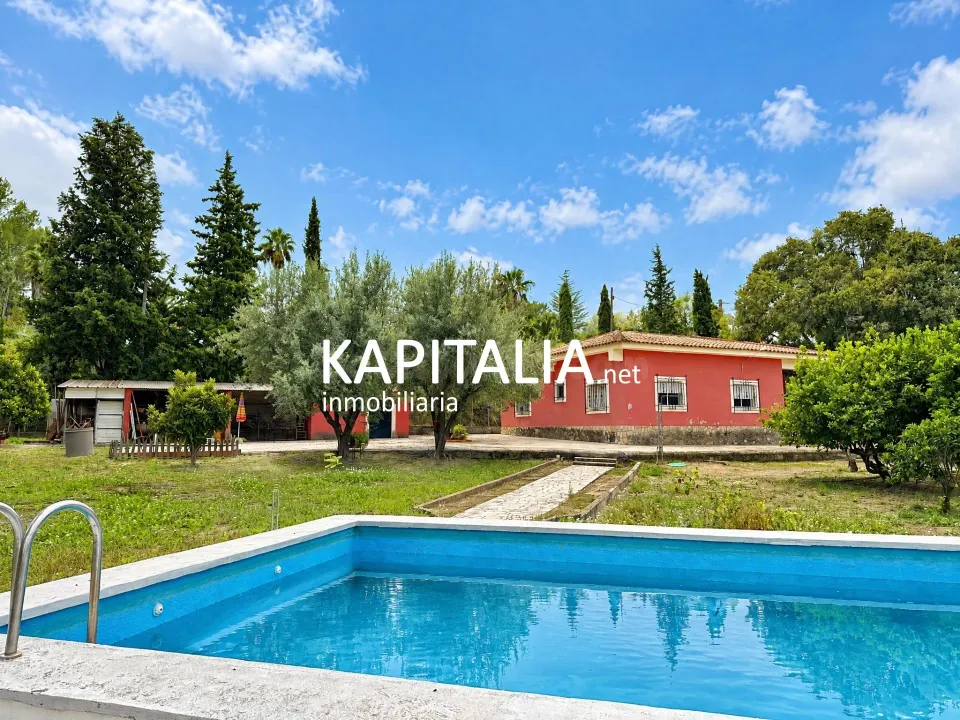 Casa en ALQUILER en Bixquert con piscina privada, jardín y barbacoa