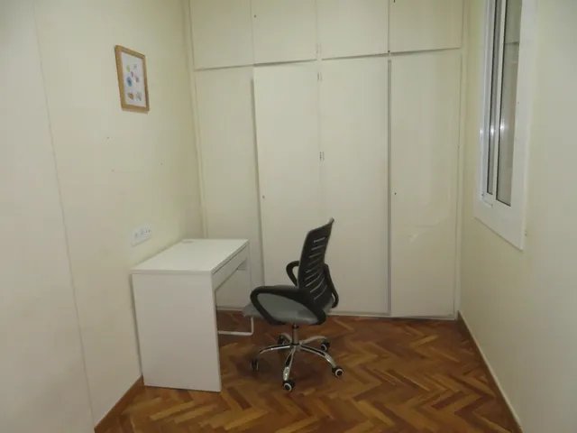 Bonito piso de 3 habitaciones en la calle sepulveda — 16