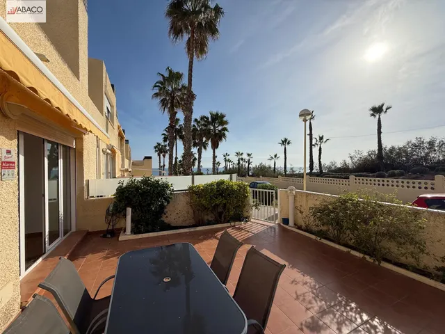 Chalet adosado en primera linea de playa — 11