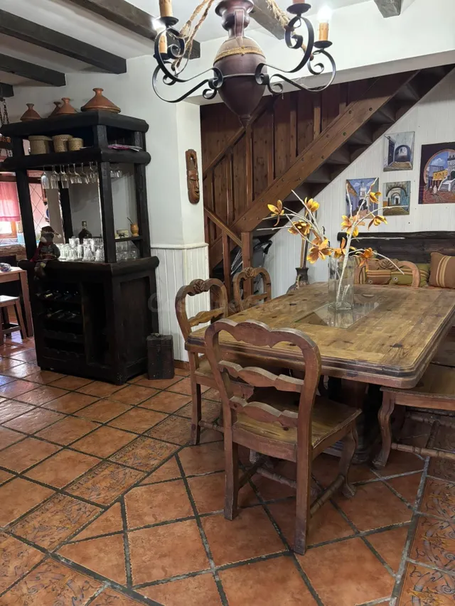 Acogedor Chalet en Algeciras con Piscina y Amplio Jardín — 26
