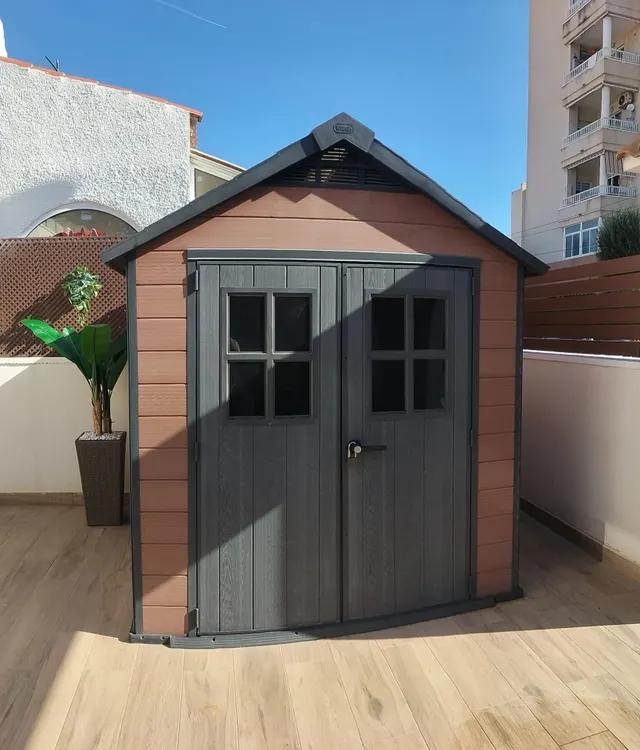MAGNIFICO CHALET TOTALMENTE REFORMADO, IDEAL PARA PAREJAS, RODEADO DE TODOS LOS SERVICIOS — 22