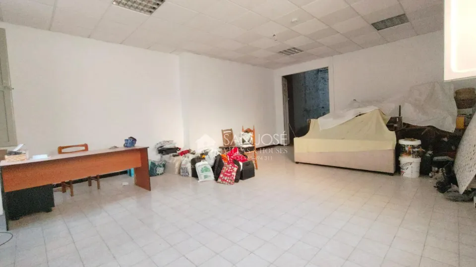 VENTA DE LOCAL PARA REFORMAR EN ASPE