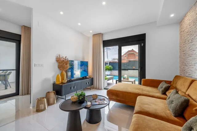 VILLA DE 2 DORMITORIOS 2 BAÑOS EN ORIHUELA COSTA ( VISTABELLA GOLF ) — 16