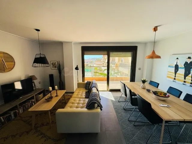 Espectacular apartamento reformado en 1ª línea de playa con vistas al mar en La Mata — 3