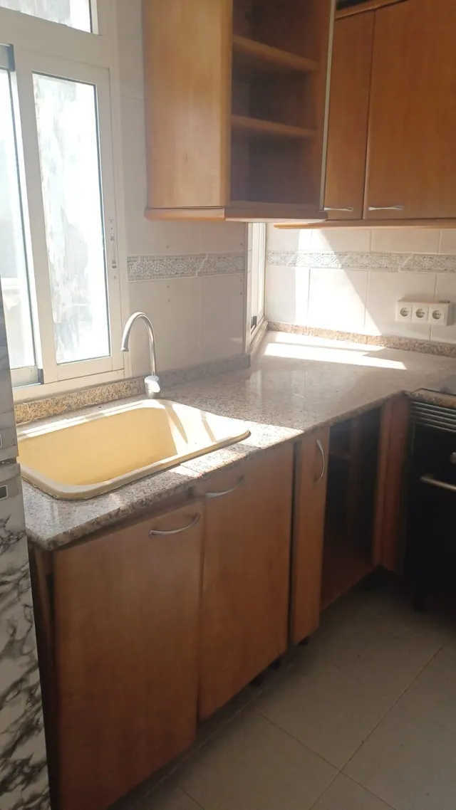 Piso con terraza, bien ubicado y SIN COMISIONES — 16