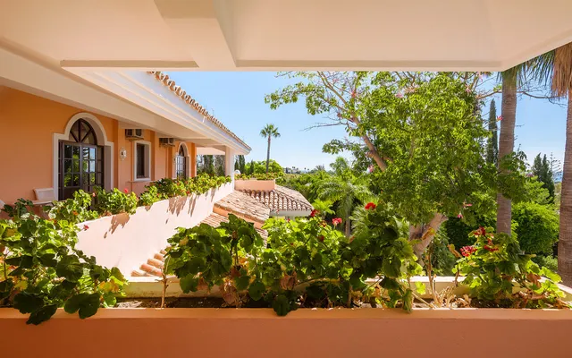 Chalet 20 habitaciones 1785m² en venta - Marbella — 27