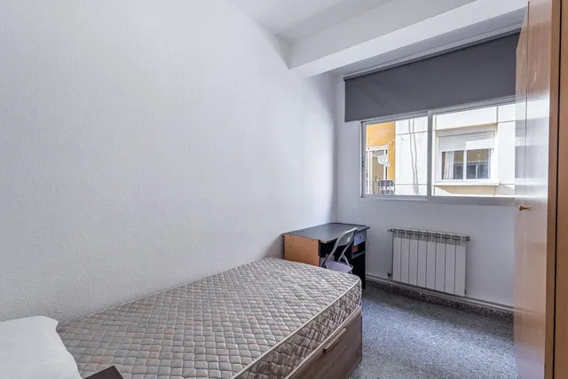 Piso amplio y luminoso en Ronda–Arabial — 20