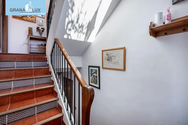 CASA SINGULAR EN ALBAICÍN JUNTO A PUERTA DE ELVIRA — 50