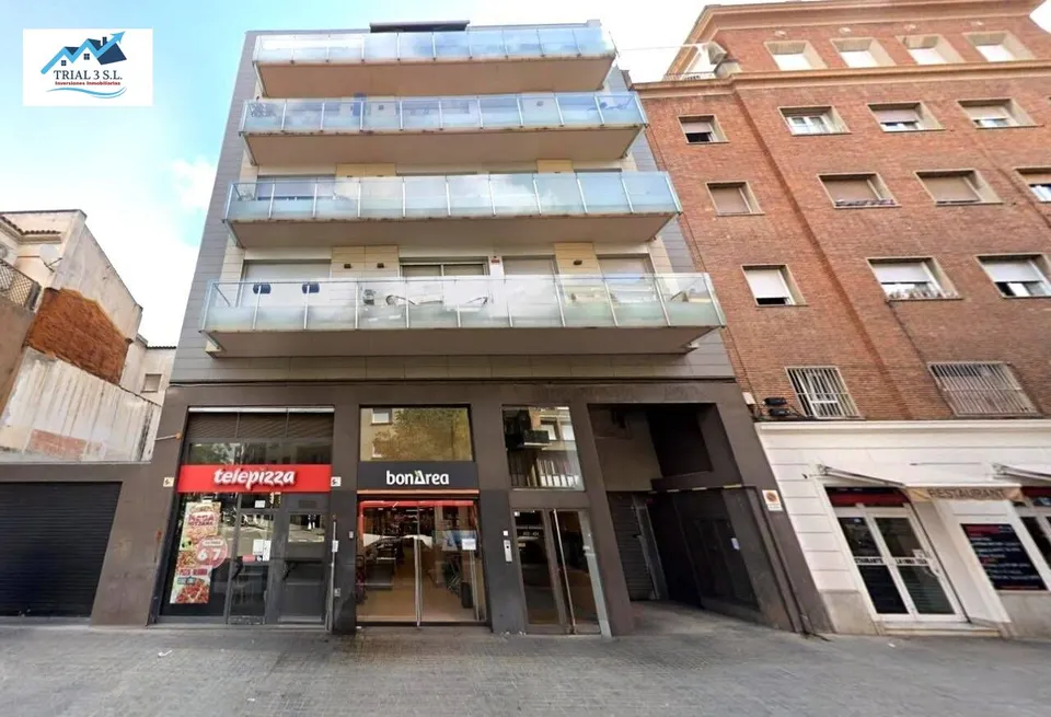 Venta de Residencial + 2 Garajes en Maragall Barcelona (Barcelona)