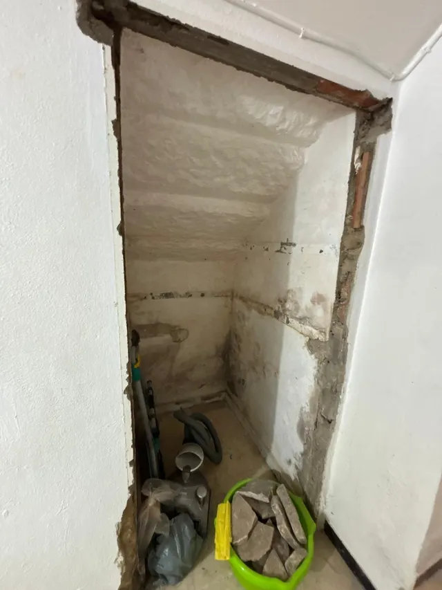En venta casa a reformar en el centro histórico de San Roque, con local incluido — 27