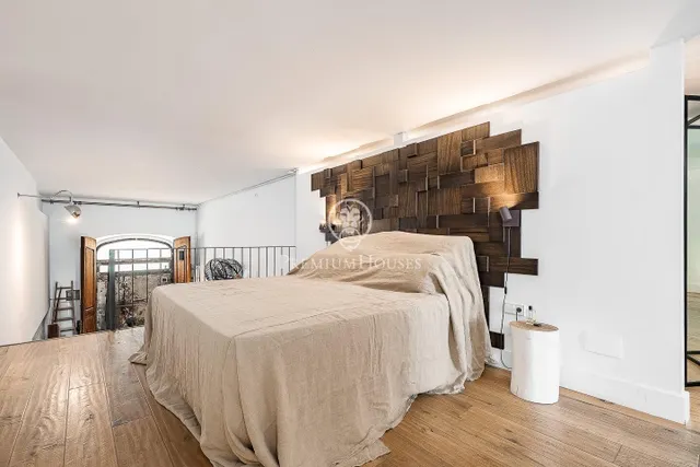 Exclusivo loft de diseño con piscina privada en Poble Sec — 10