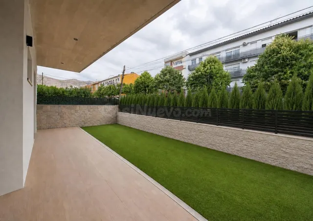 Espectacular apartamento en venta en Mas Oliva - foto 2