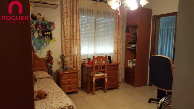 MAGNÍFICO CHALET EN INMEJORABLE ZONA — 12