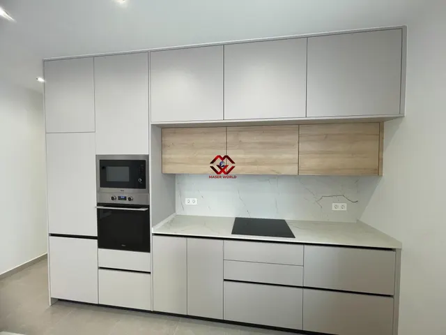 Chalet independiente de diseño con piscina privada y jardín en Heredades — 17