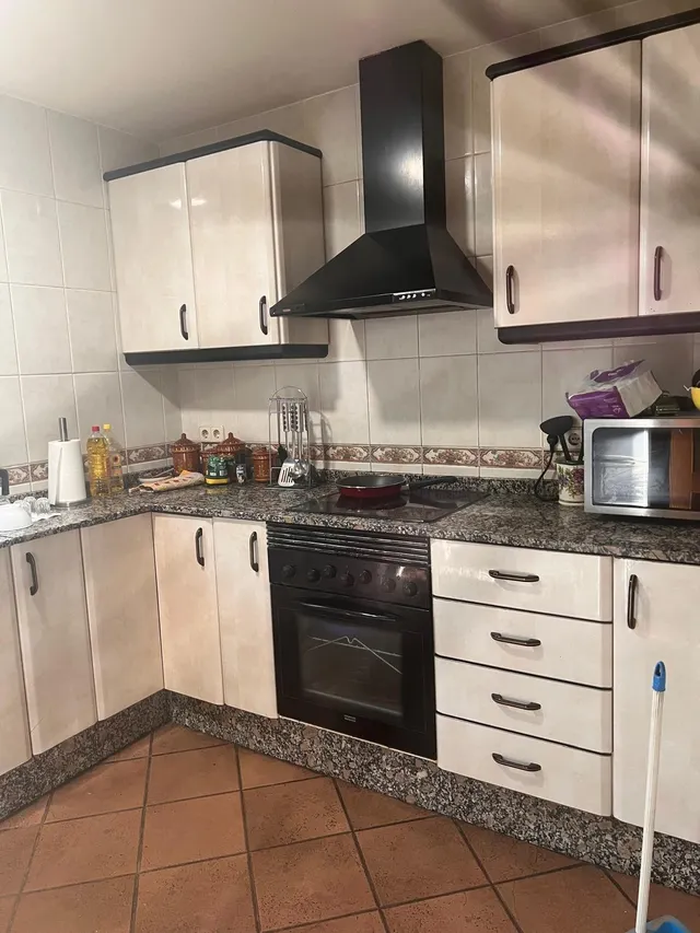 CHALET URBANO EN MUY BUEN ESTADO EN OLOCAU — 12