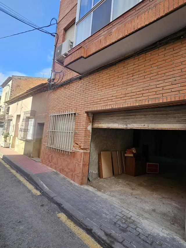 ¡Oportunidad en Llano de Brujas! Local de 99 m2 con múltiple - foto 3